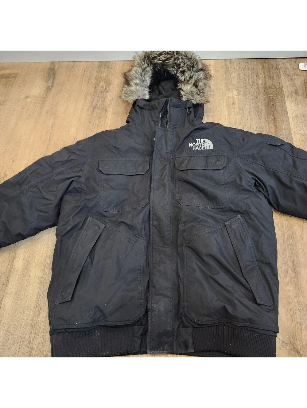 The North Face Gotham III DryVent 550 Down Jacket Men’s XL Black Parka NF0A33RG